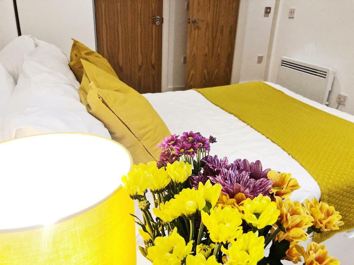 Ekhaya Three Daire Manchester Dış mekan fotoğraf