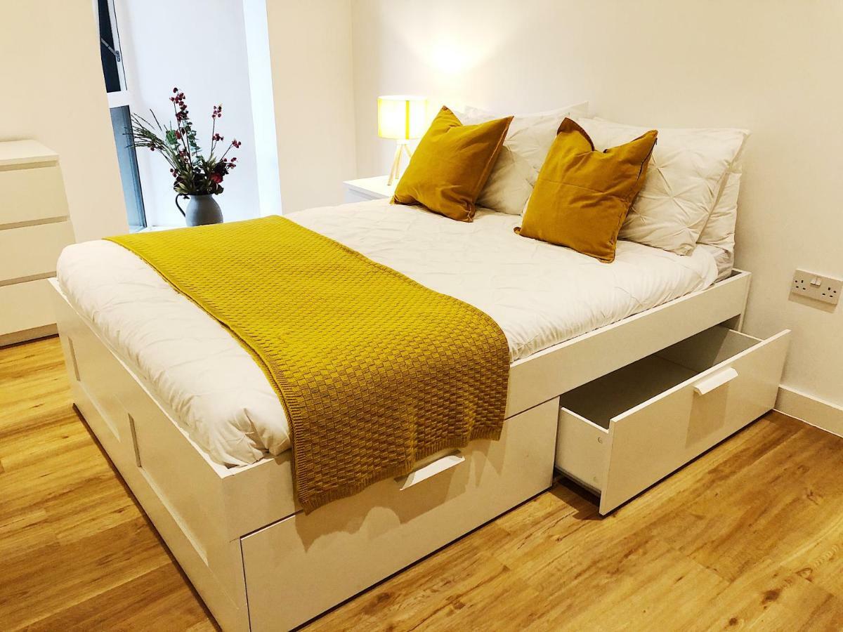 Ekhaya Three Daire Manchester Dış mekan fotoğraf